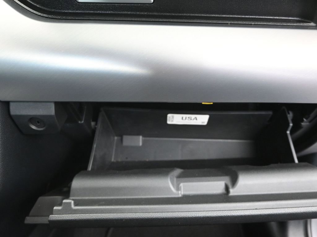 Used 2021 Ford Mustang Premium RWD image 27