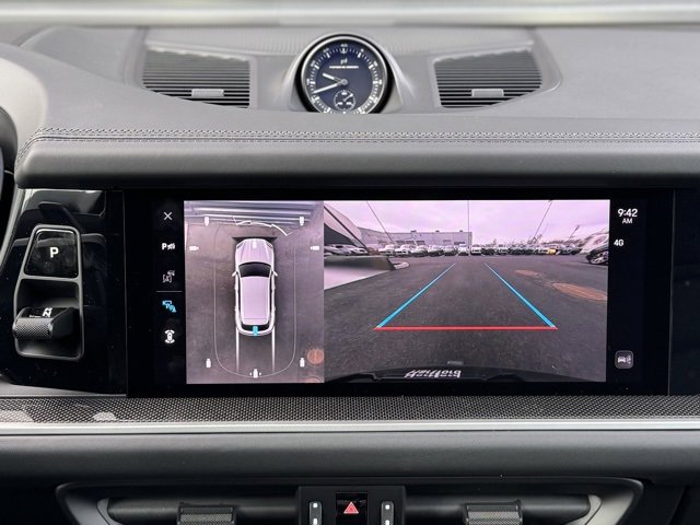 Used 2025 Porsche Cayenne Turbo image 30
