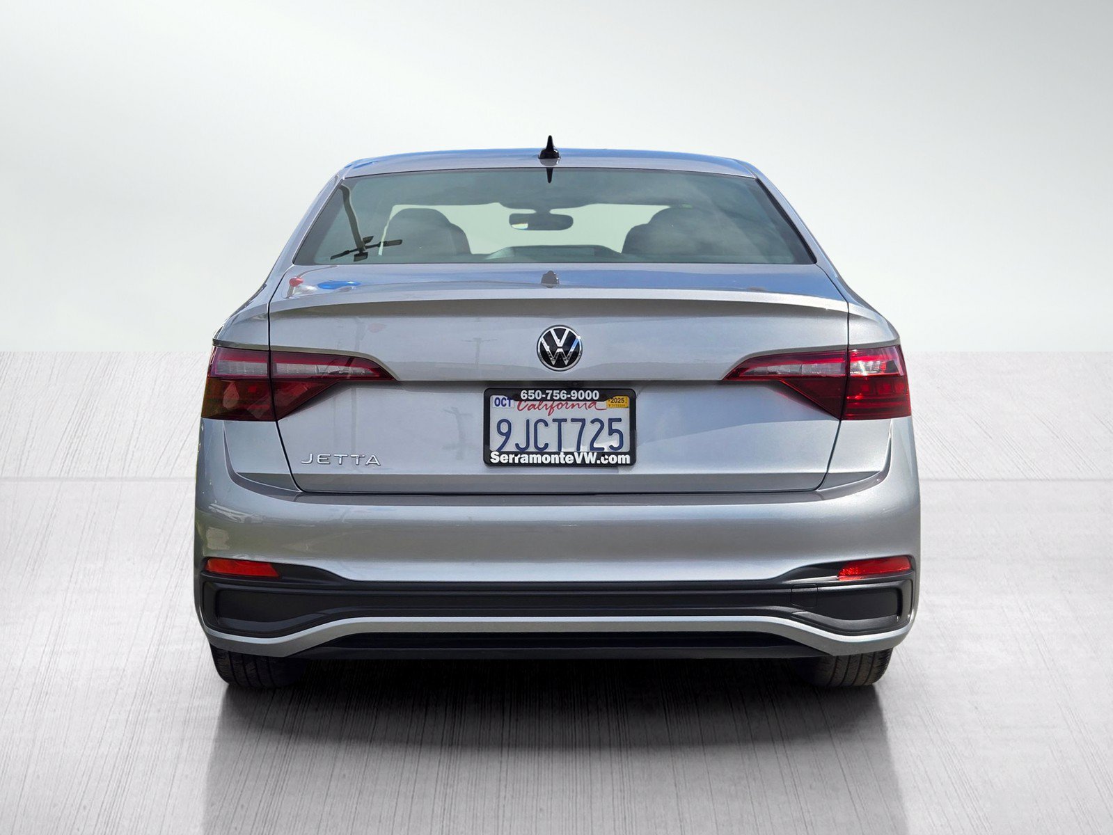 Used 2023 Volkswagen Jetta Sport FWD image 5