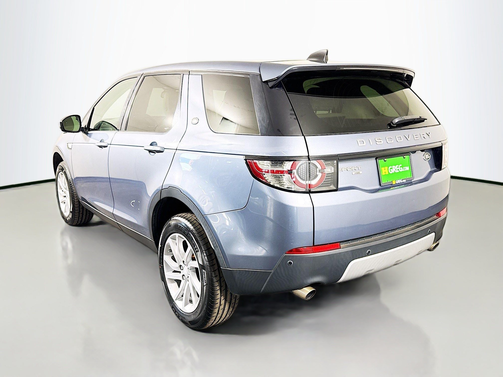Used 2019 Land Rover Discovery Sport HSE AWD/4WD image 7