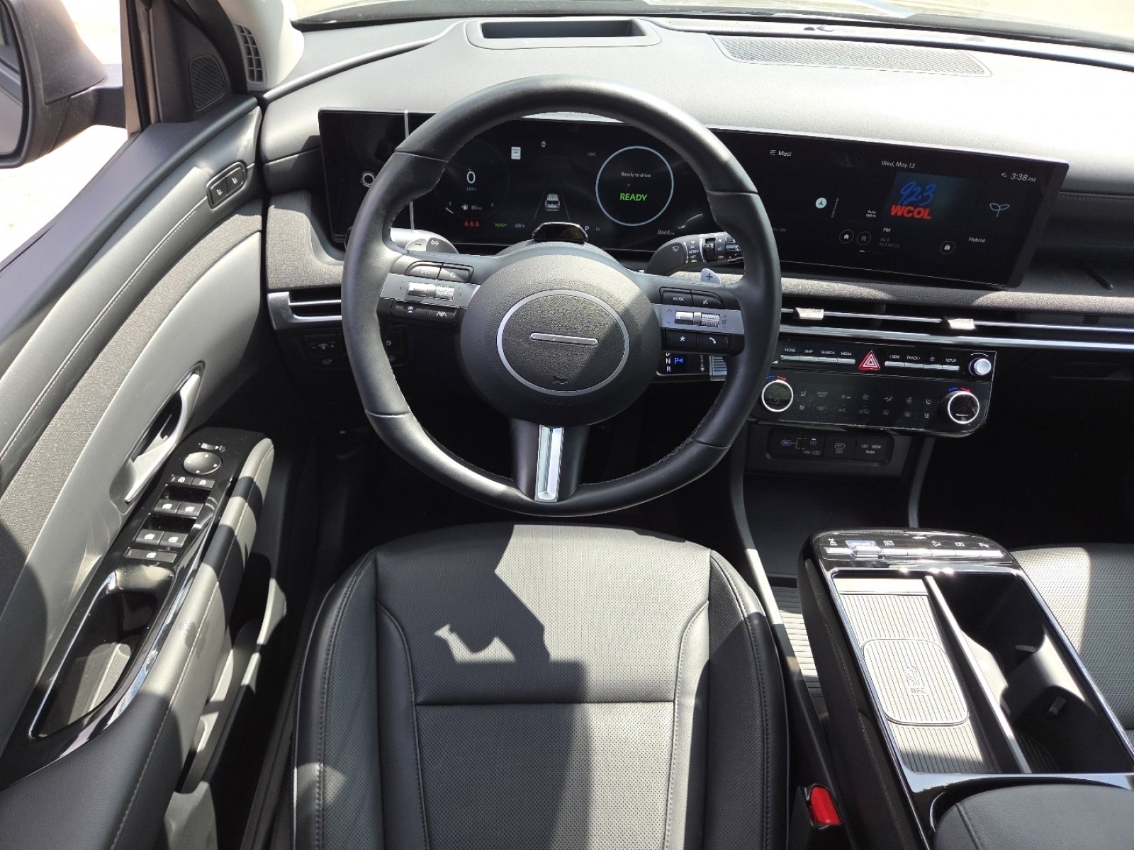 Used 2025 Hyundai Tucson Limited AWD/4WD image 28