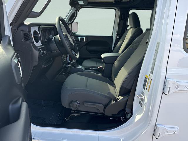 New 2025 Jeep Gladiator Sport image 6