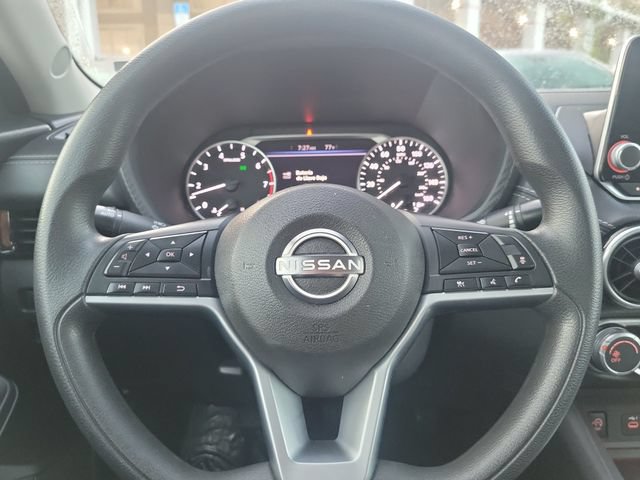 Used 2024 Nissan Sentra SV FWD image 14