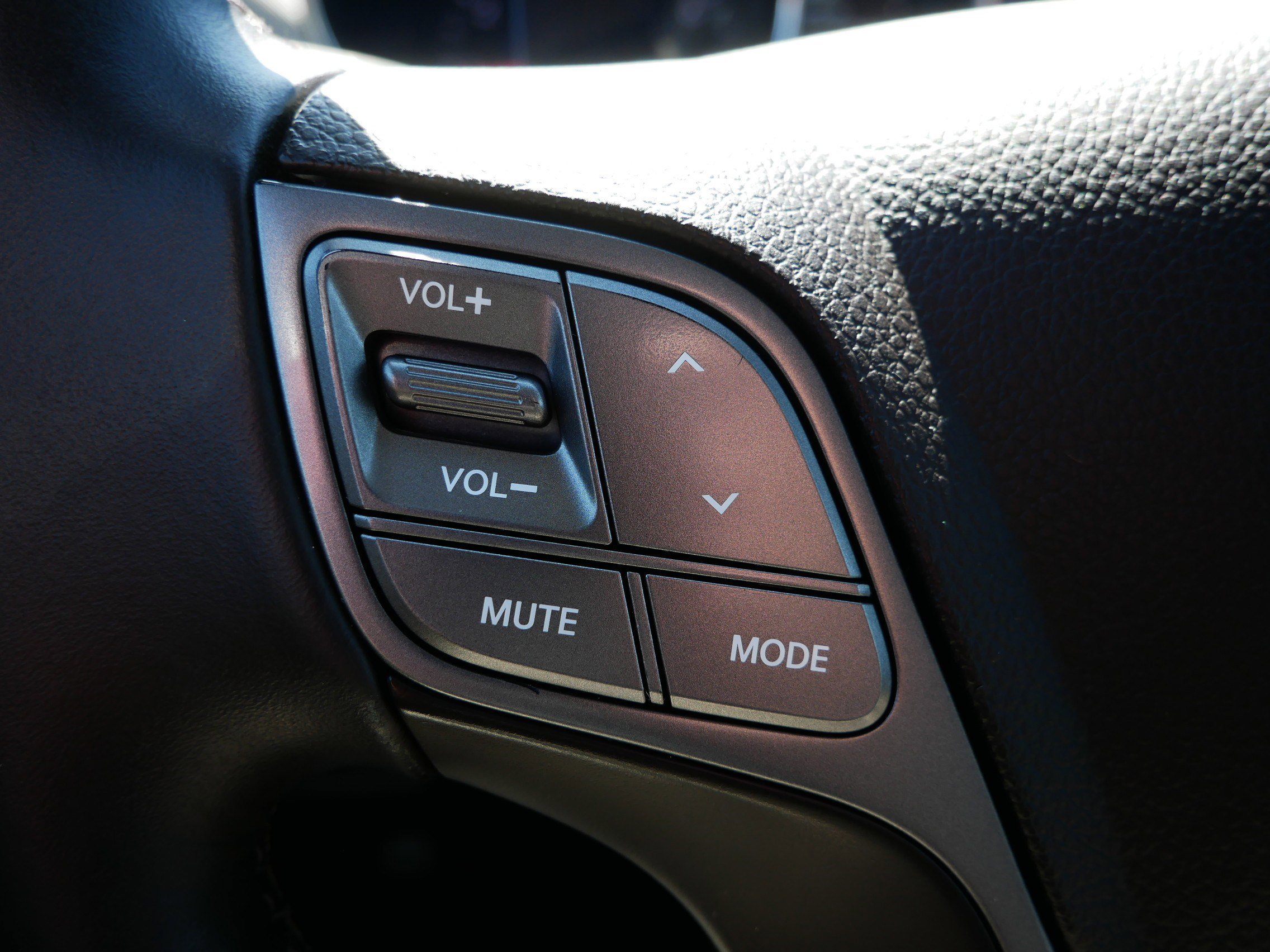 Used 2014 Hyundai Santa Fe Limited image 28