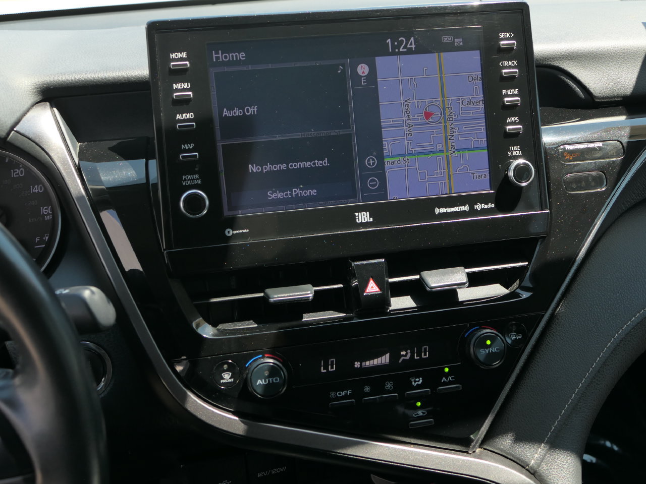 Used 2024 Toyota Camry XSE w/ Navigation Package FWD image 19
