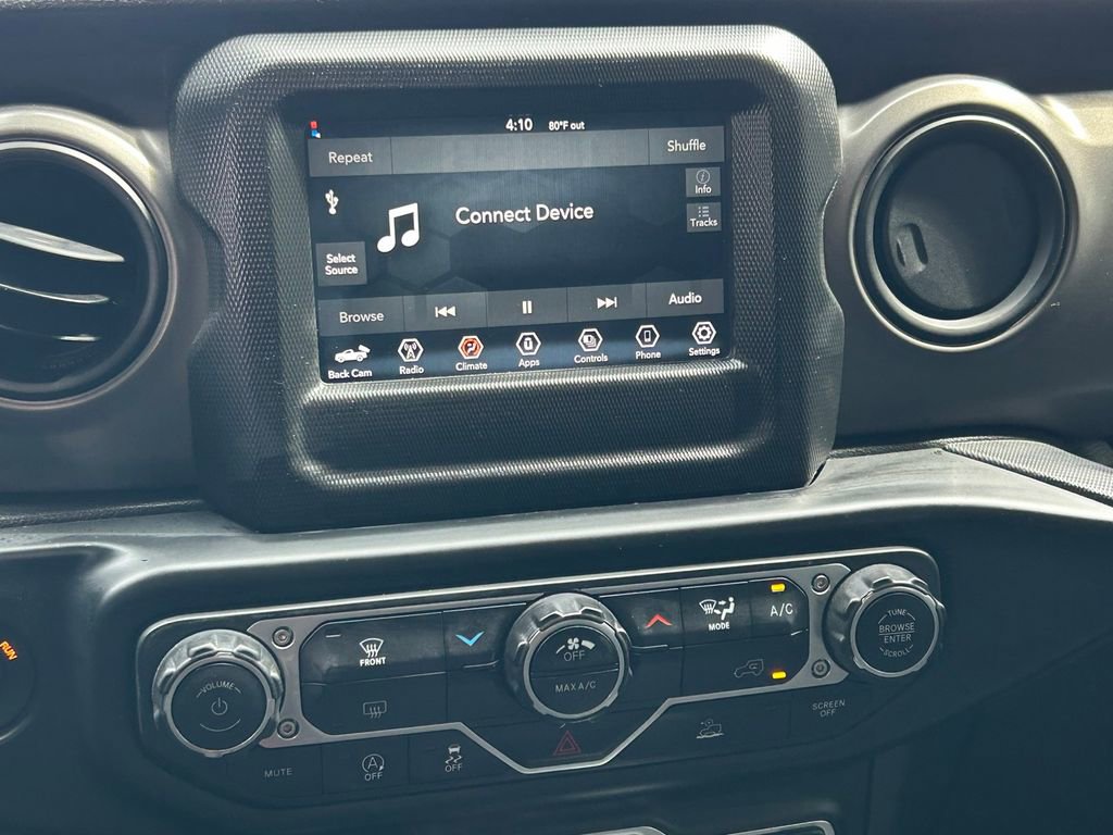 Used 2022 Jeep Gladiator Willys image 19