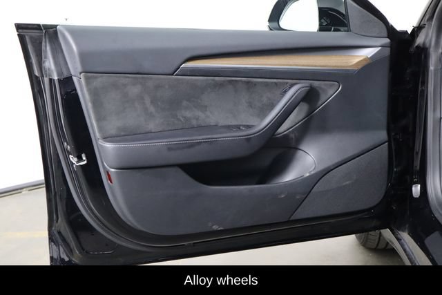 Used 2023 Tesla Model 3 Standard Range RWD image 18