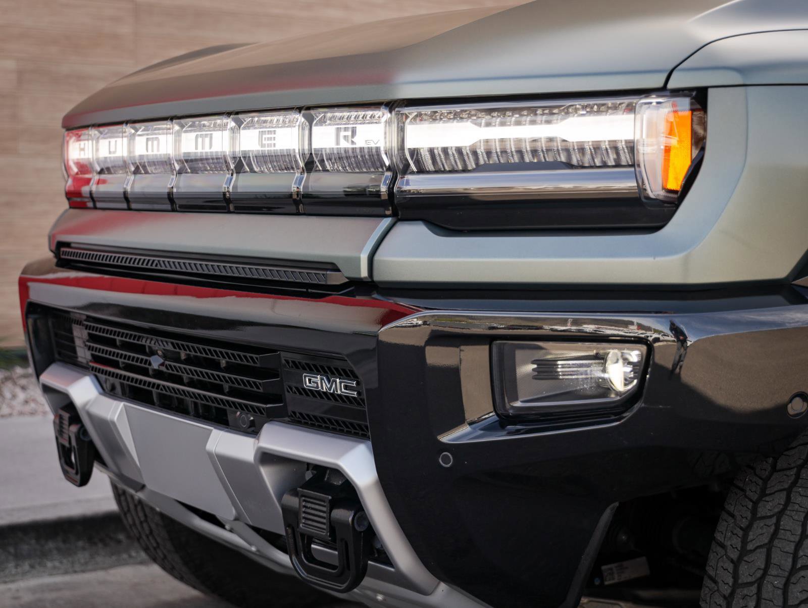 Used 2024 GMC Hummer EV 3X image 12