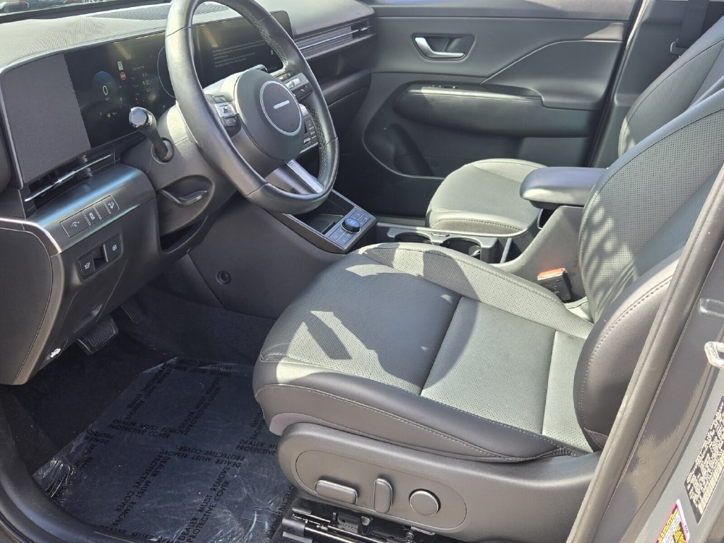 Used 2026 Hyundai Kona Limited FWD image 10