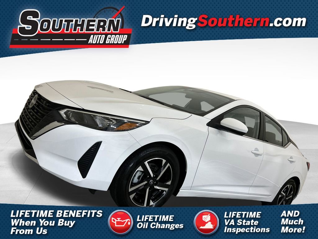 Used 2025 Nissan Sentra SV FWD image 1