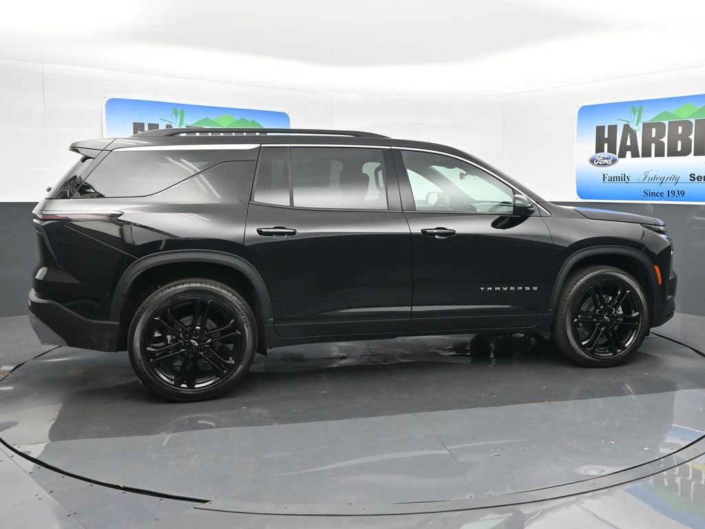 New 2026 Chevrolet Traverse LT w/ Driver Confidence Package image 6