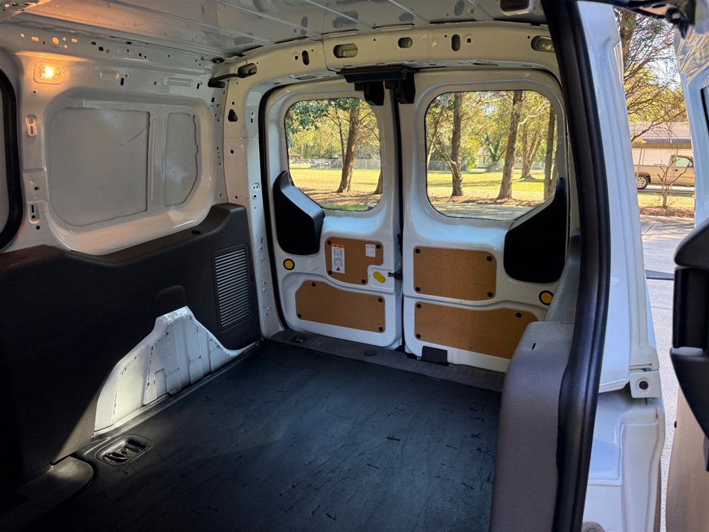 Used 2020 Ford Transit Connect XL image 39