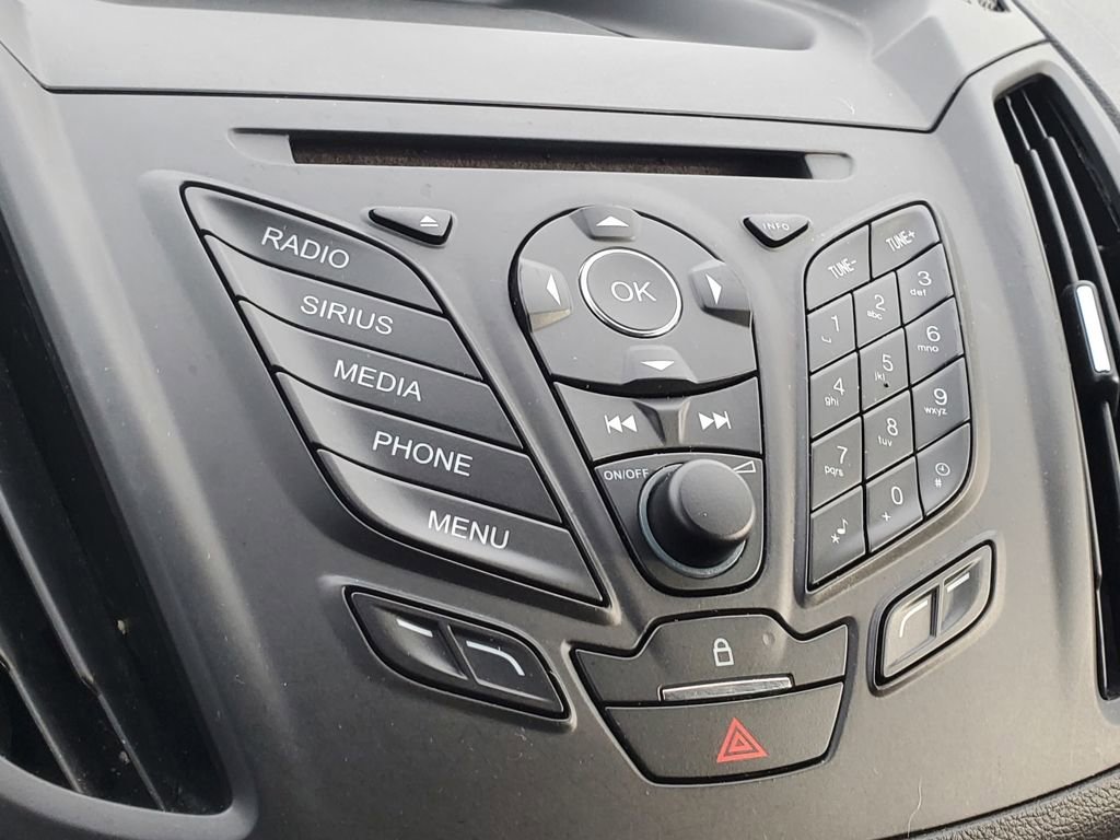 Used 2015 Ford Escape SE image 24