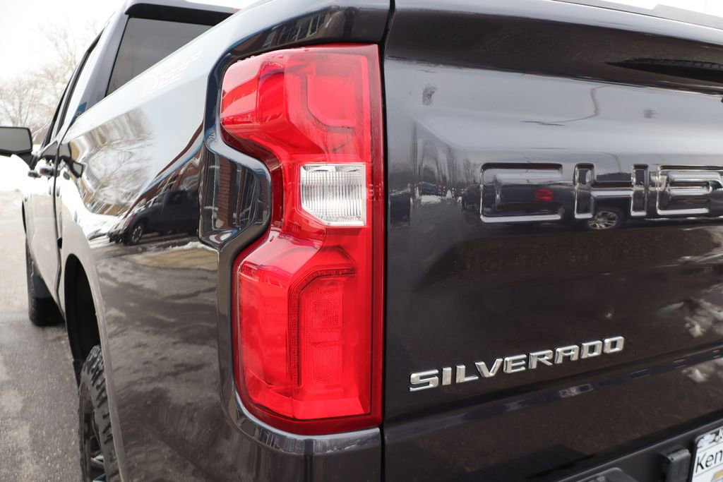 Used 2022 Chevrolet Silverado 1500 LT Trail Boss w/ LT Trail Boss Premium Package image 35
