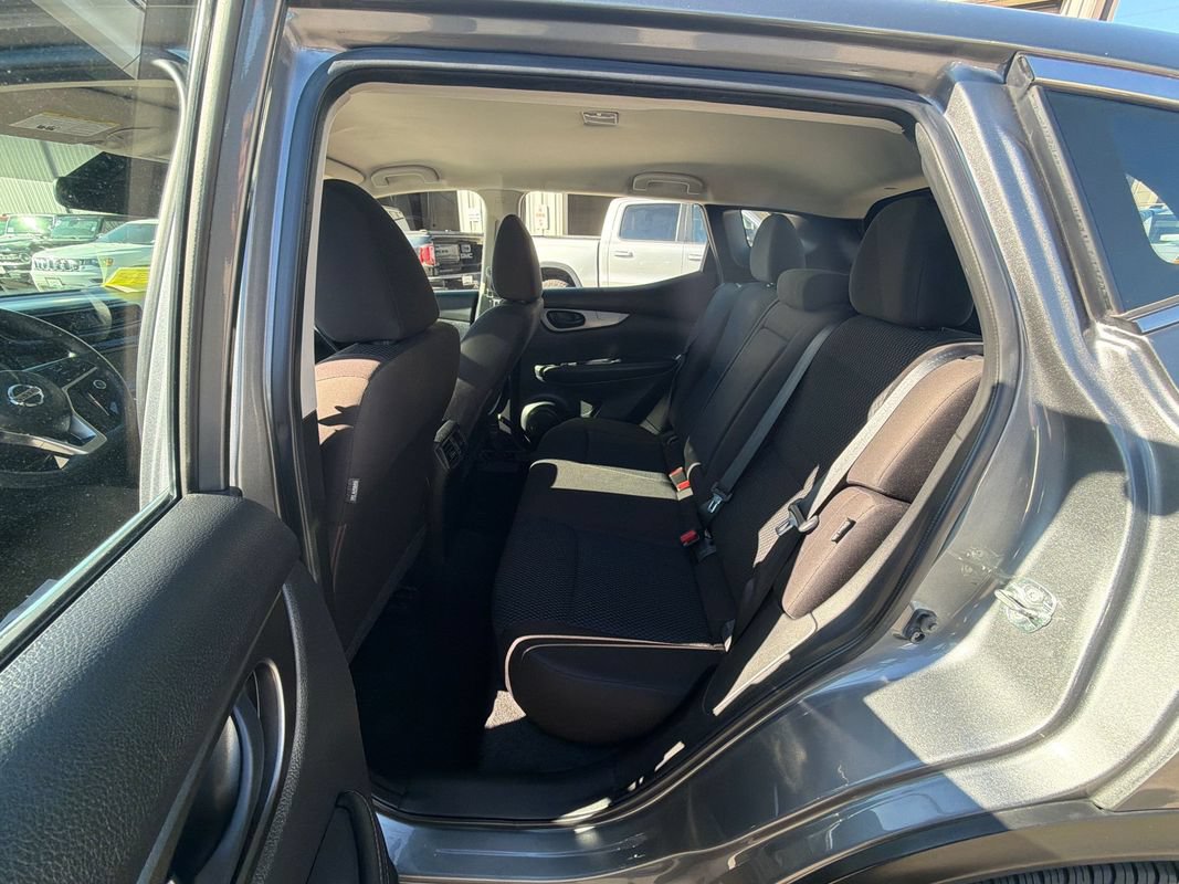 Used 2020 Nissan Rogue Sport S FWD image 10