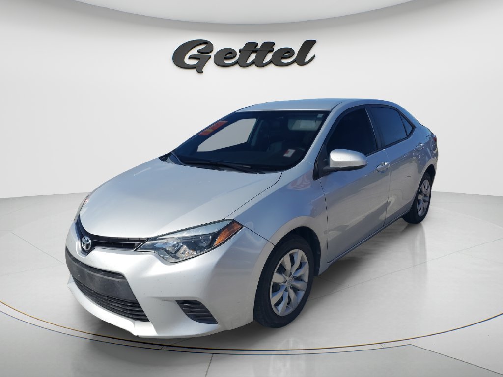 Used 2016 Toyota Corolla LE FWD image 1