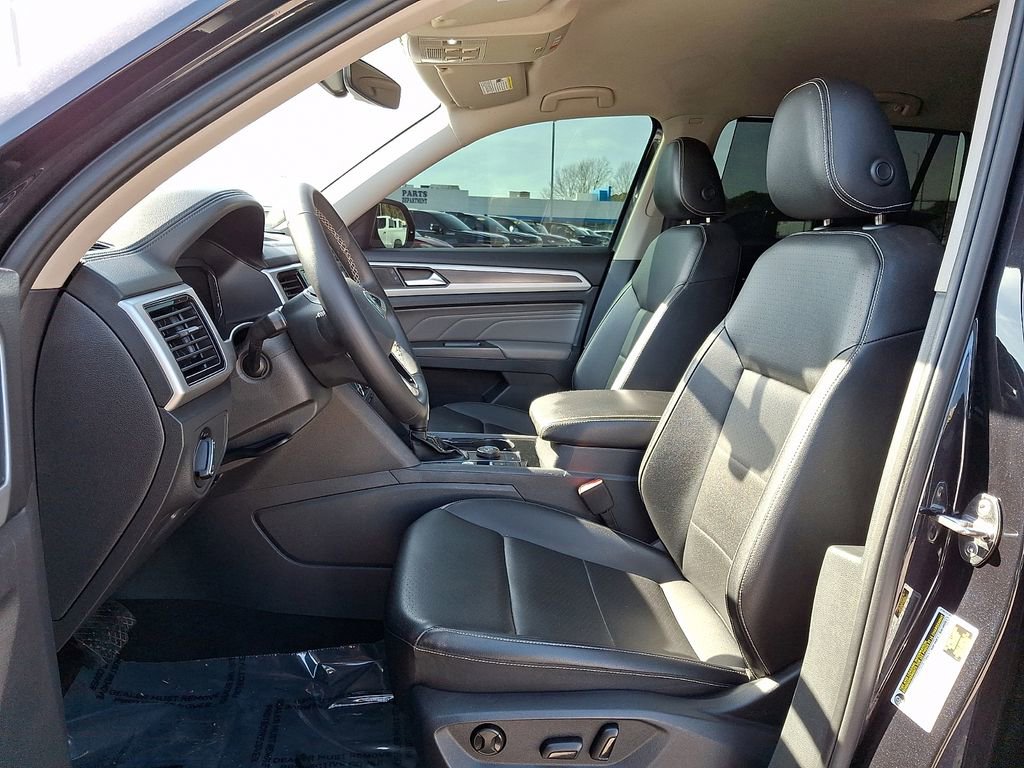 Used 2023 Volkswagen Atlas SE image 14