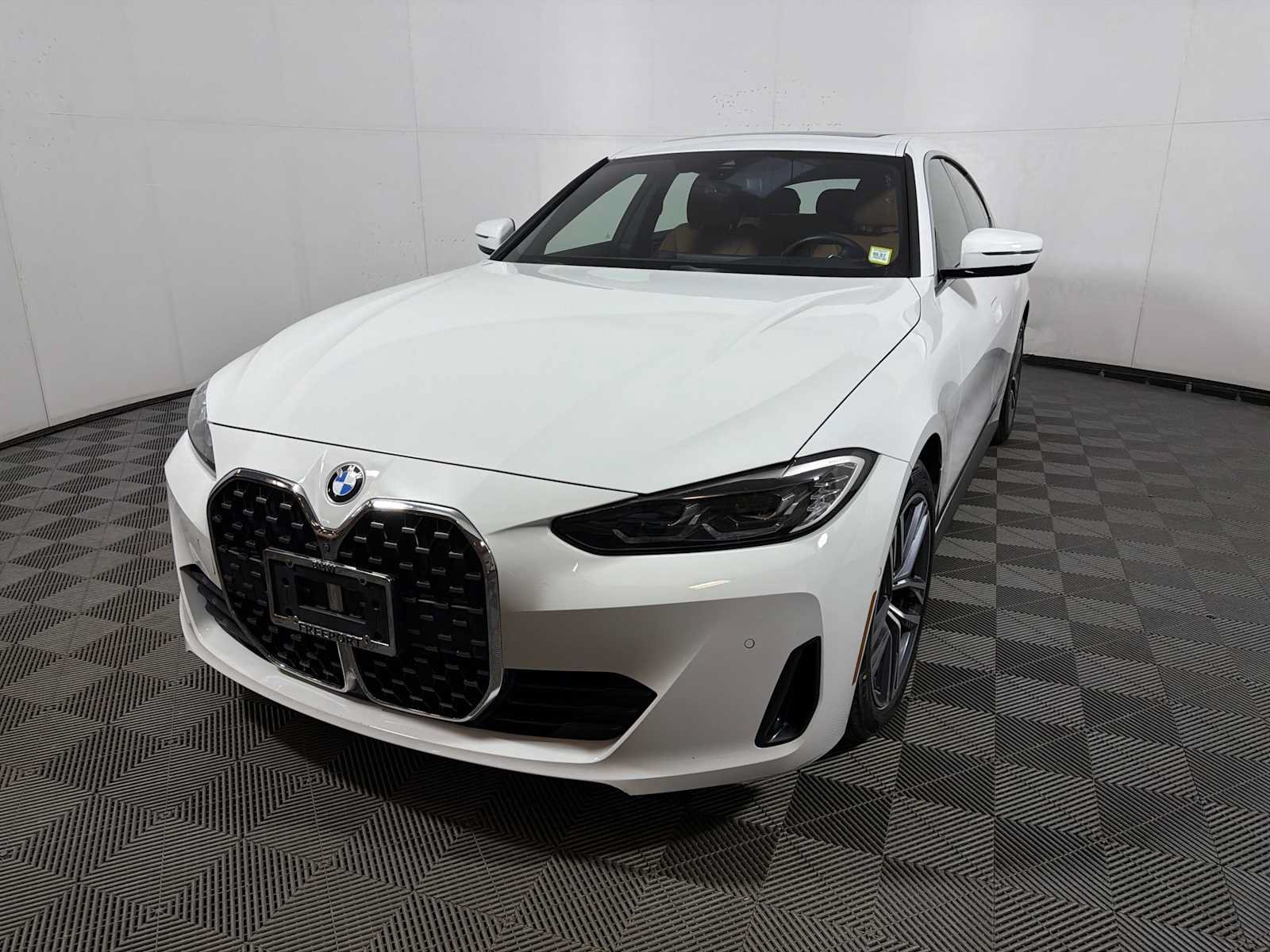 Certified 2024 BMW 430i Gran Coupe xDrive w/ Convenience Package AWD/4WD image 3