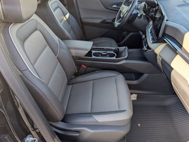 Used 2025 Chevrolet Equinox LT w/ Convenience Package II image 27