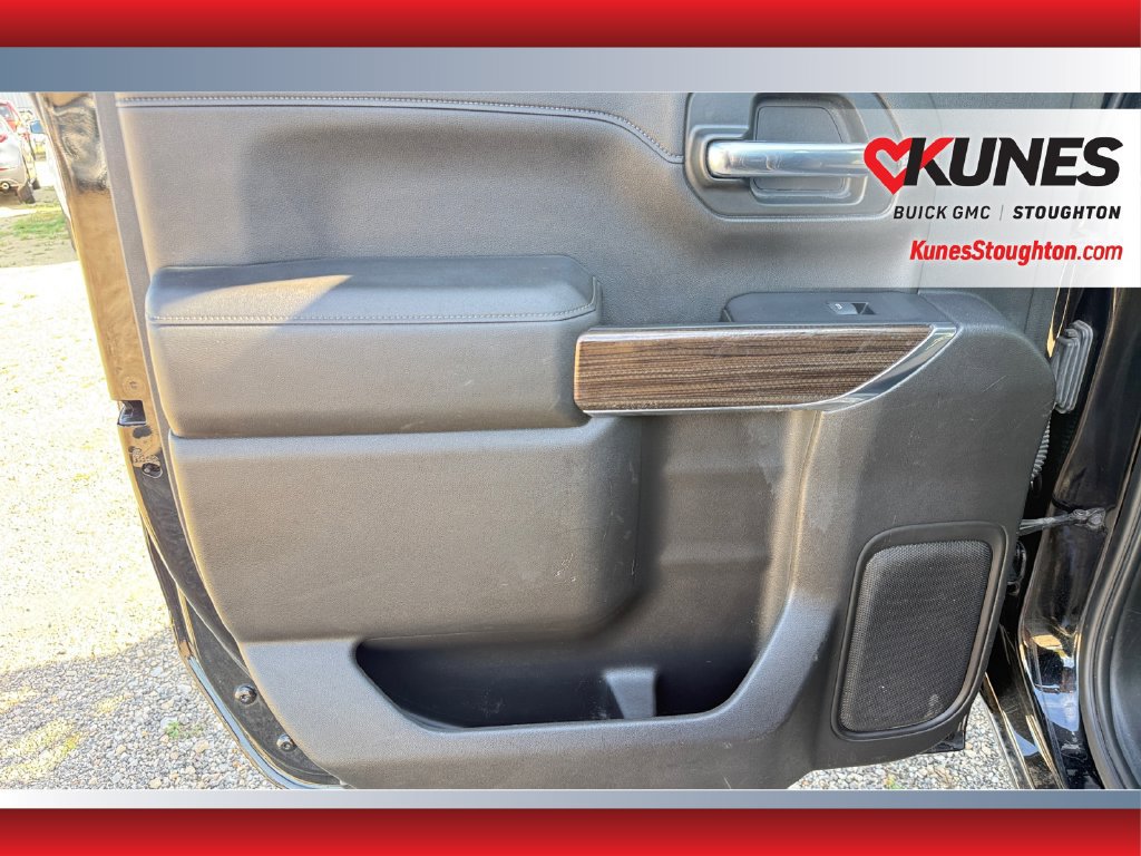 Used 2019 Chevrolet Silverado 1500 RST AWD/4WD image 31