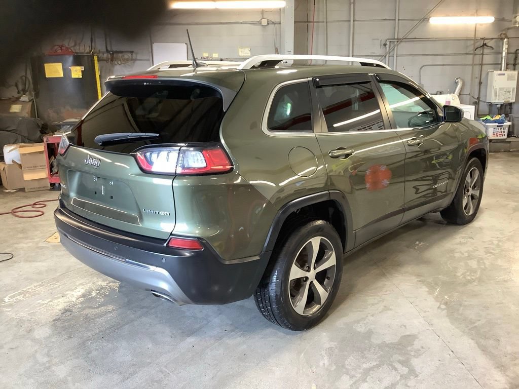 Certified 2019 Jeep Cherokee Limited AWD/4WD image 5