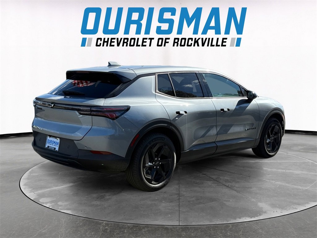 New 2026 Chevrolet Equinox EV LT w/ Midnight Package image 6