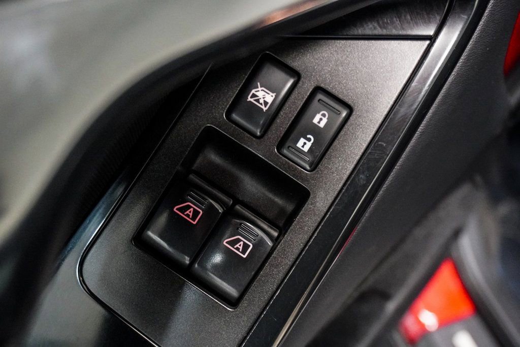 Used 2017 Nissan GT-R Premium AWD/4WD image 29
