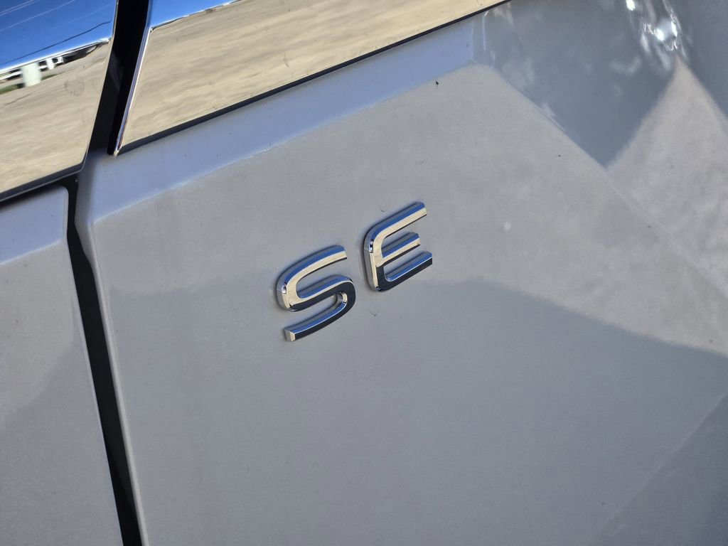 New 2026 Volkswagen Atlas SE image 8