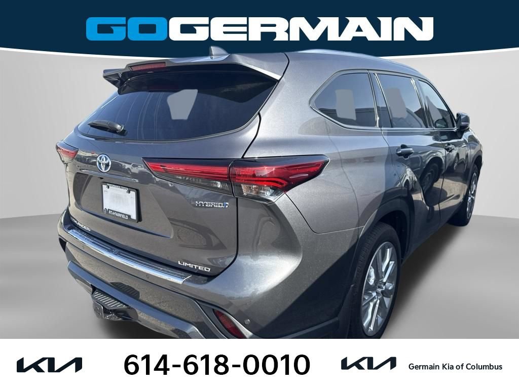Used 2023 Toyota Highlander Limited AWD/4WD image 4