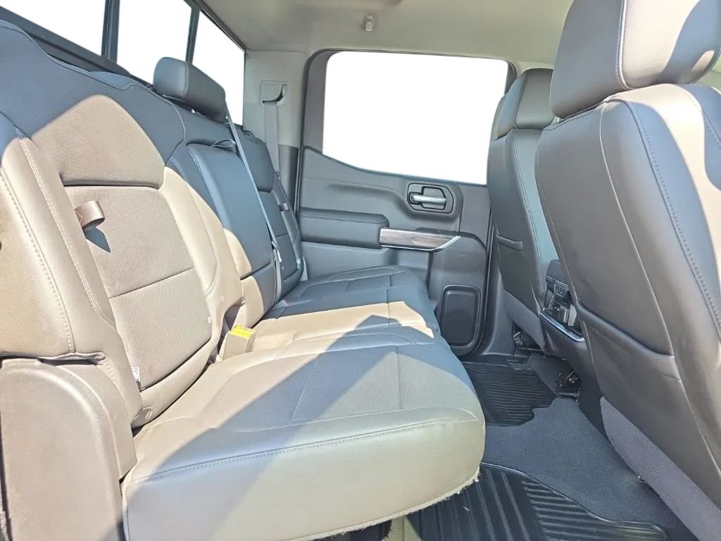 Used 2020 Chevrolet Silverado 1500 LTZ w/ LTZ Plus Package AWD/4WD image 15