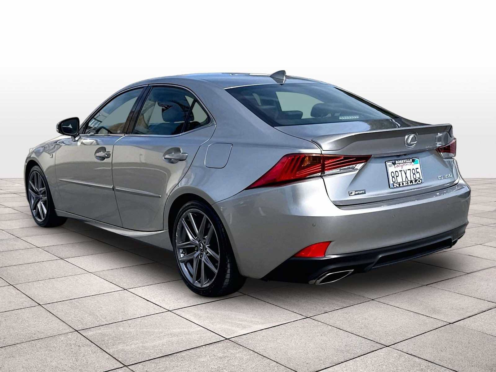 Used 2020 Lexus IS 350 F Sport w/ F Sport Package RWD image 14