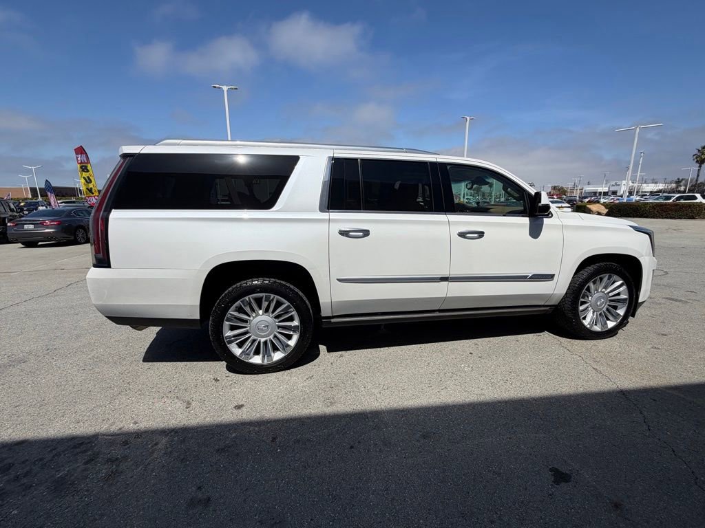 Used 2016 Cadillac Escalade ESV Platinum AWD/4WD image 7