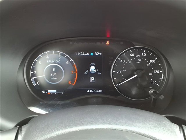 Used 2021 Nissan Kicks SV image 15