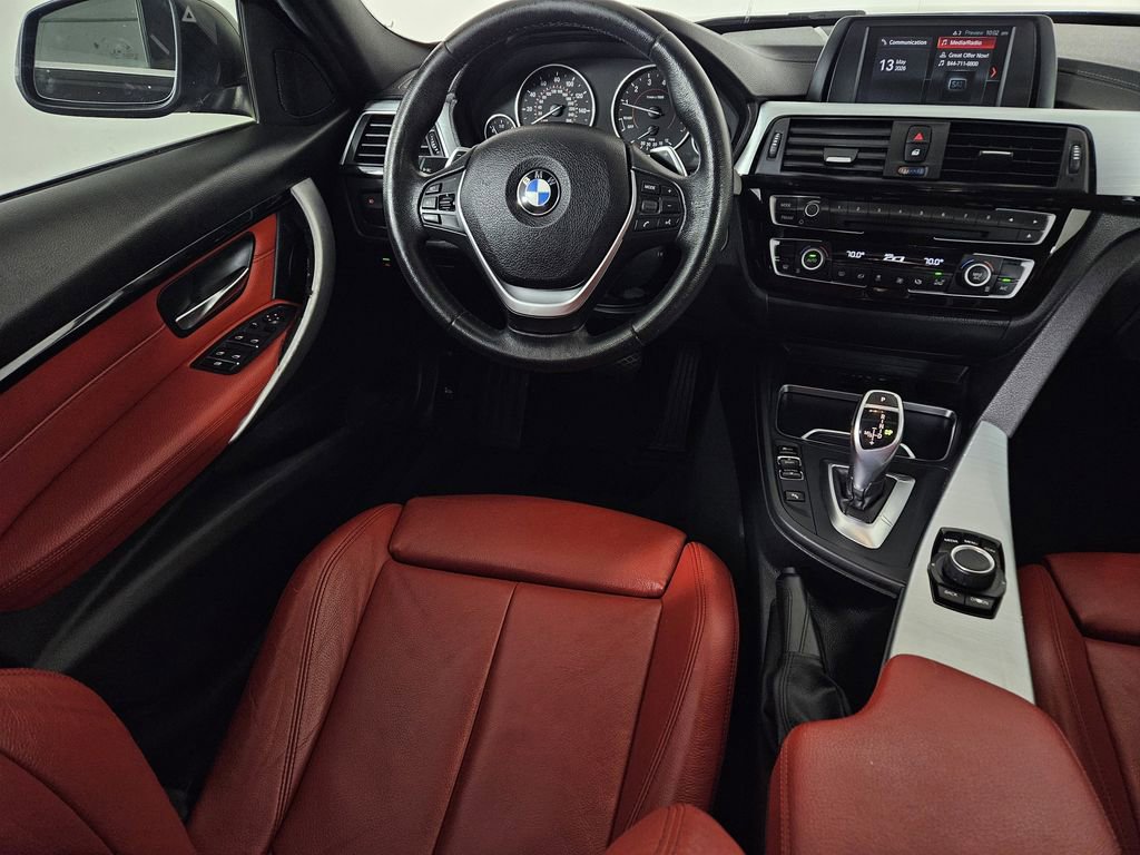 Used 2018 BMW 330i Sedan RWD image 8