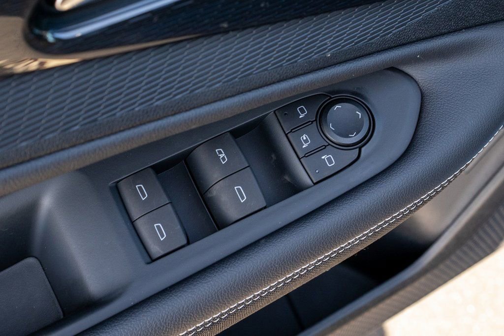 New 2025 Chevrolet Blazer EV LT w/ Super Cruise Package image 16