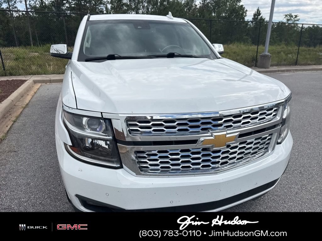 Used 2017 Chevrolet Suburban LT w/ Luxury Package RWD image 5