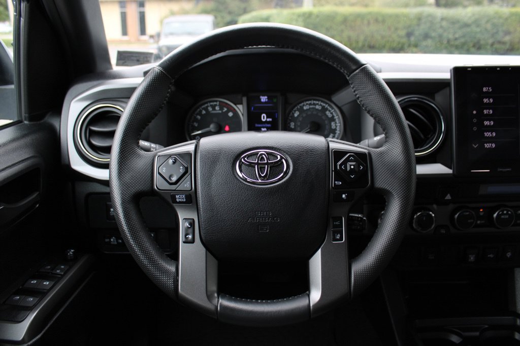 Used 2023 Toyota Tacoma TRD Off-Road AWD/4WD image 13