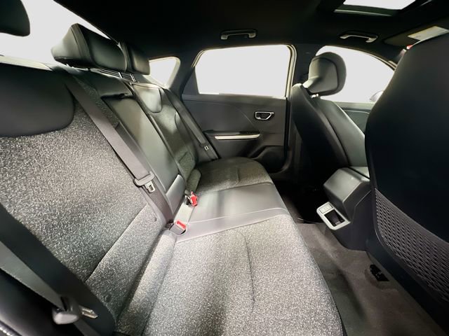 New 2025 Kia K4 GT-Line w/ GT-Line Sunroof Package image 28