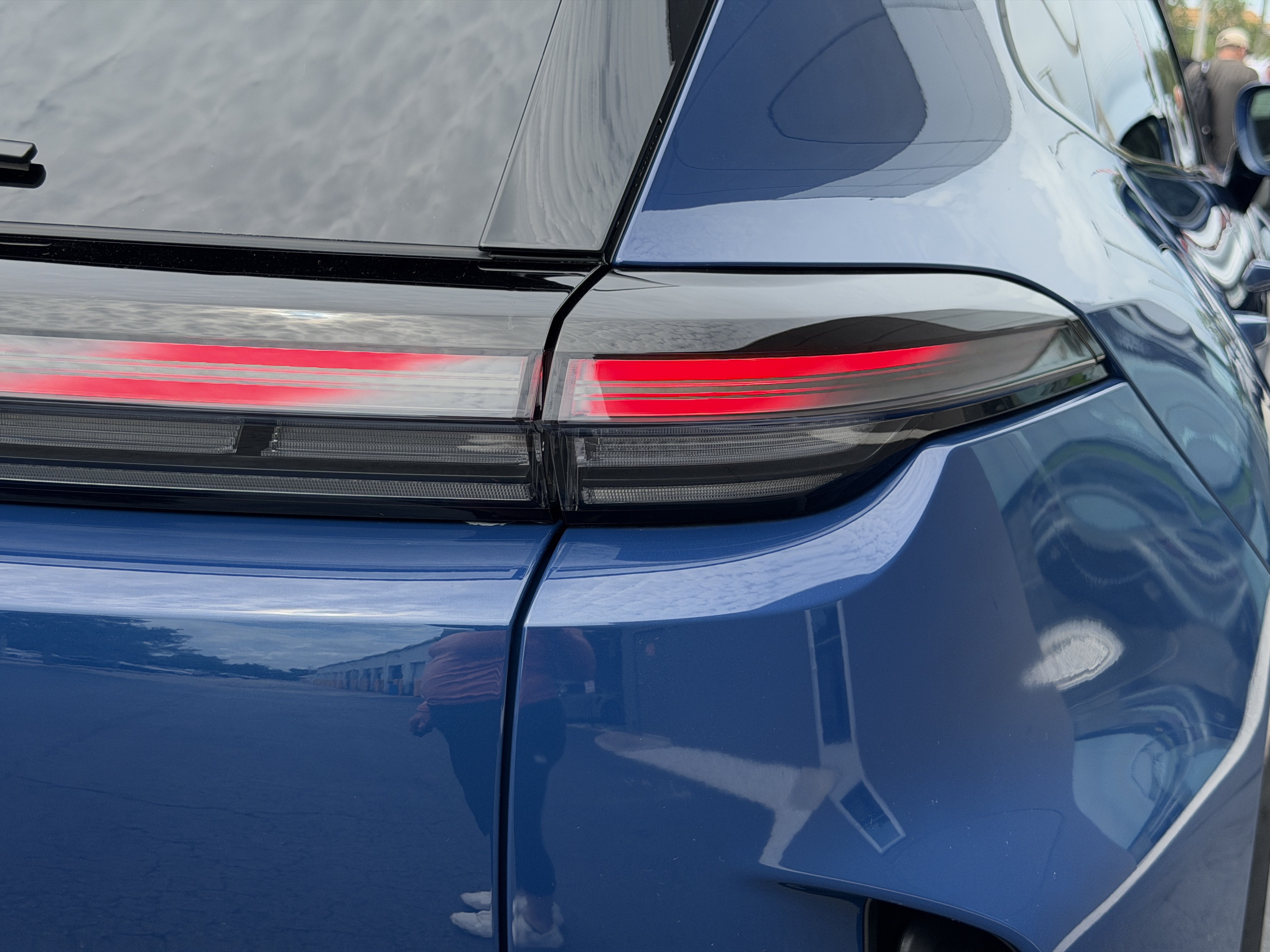 New 2026 Porsche Cayenne Turbo Electric AWD/4WD image 13