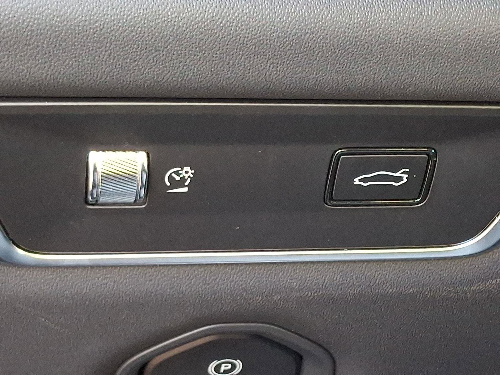 Used 2024 Lotus Emira First Edition image 25