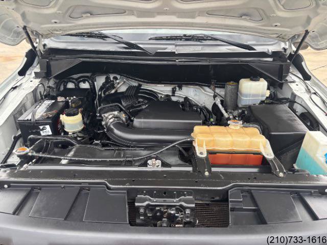 Used 2014 Nissan NV 2500 SV RWD image 11