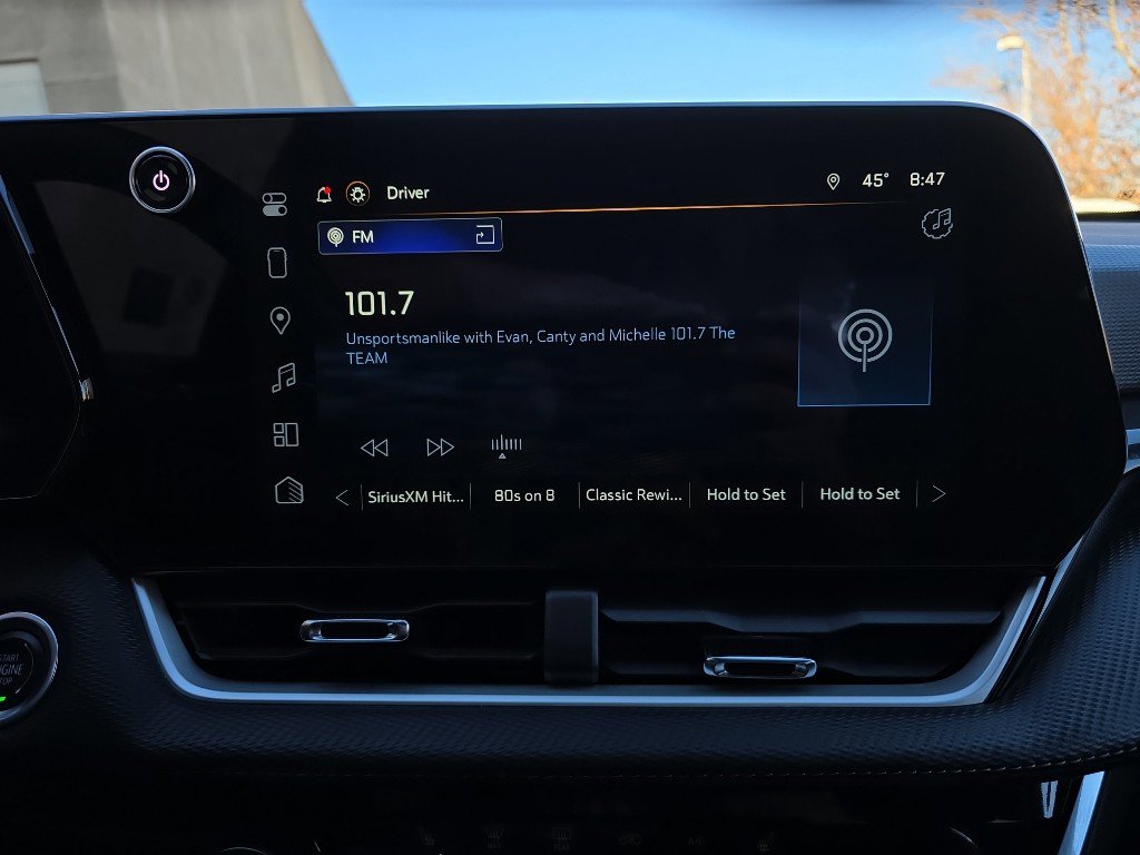 Used 2025 Chevrolet Equinox LT image 16