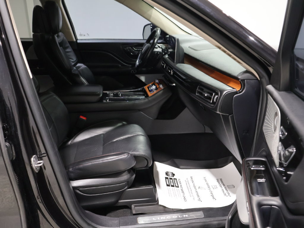 Used 2020 Lincoln Aviator Reserve w/ Equipment Group 202A AWD/4WD image 22
