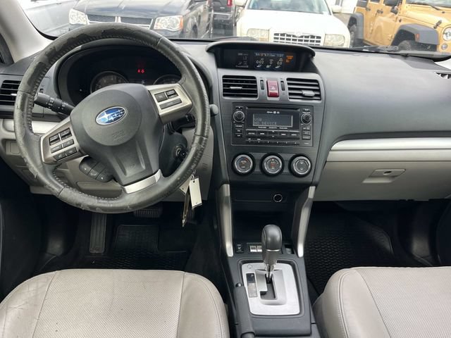 Used 2015 Subaru Forester 2.5i Limited AWD/4WD image 16