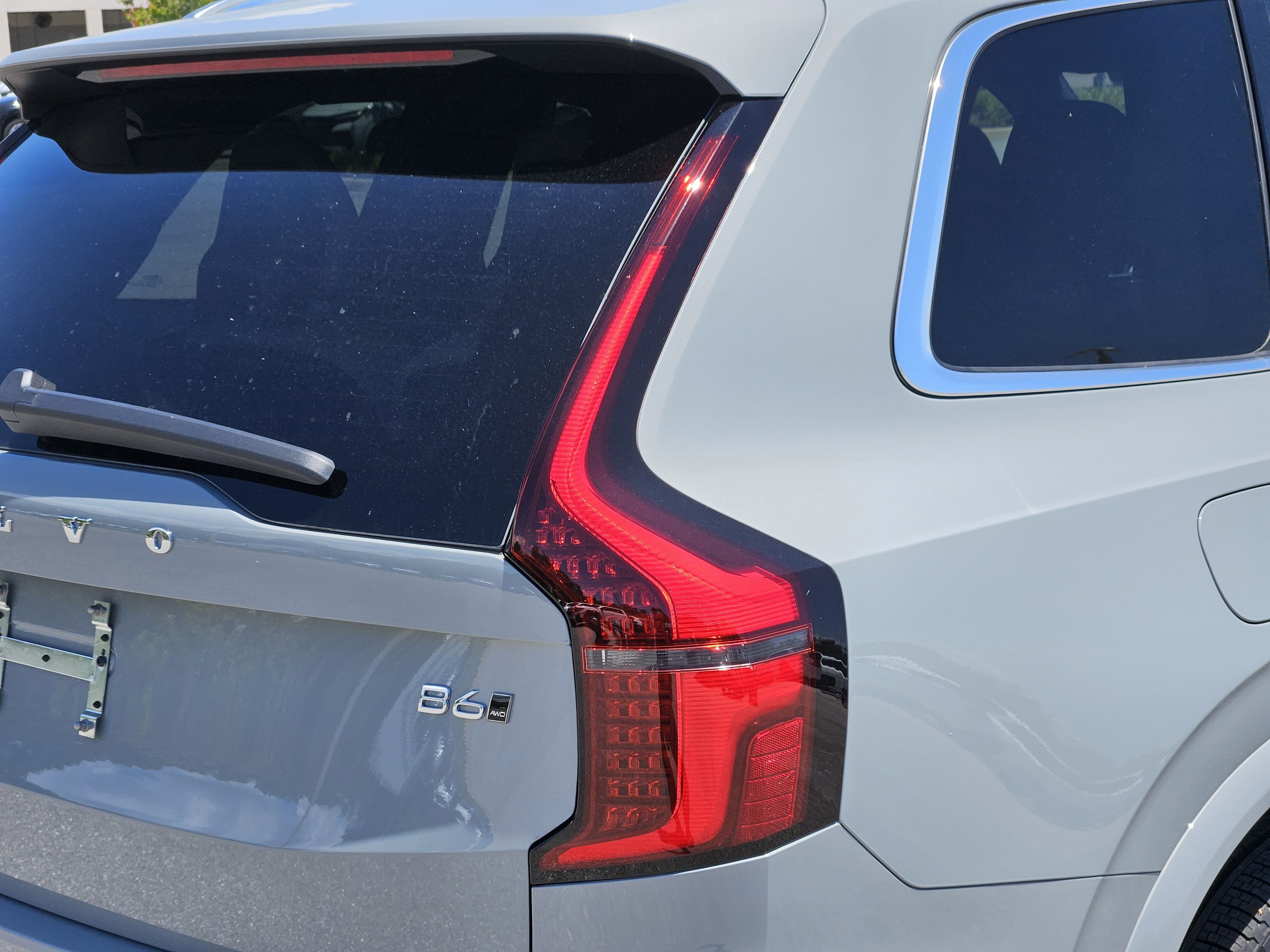 New 2026 Volvo XC90 B6 Plus w/ Protection Package image 10