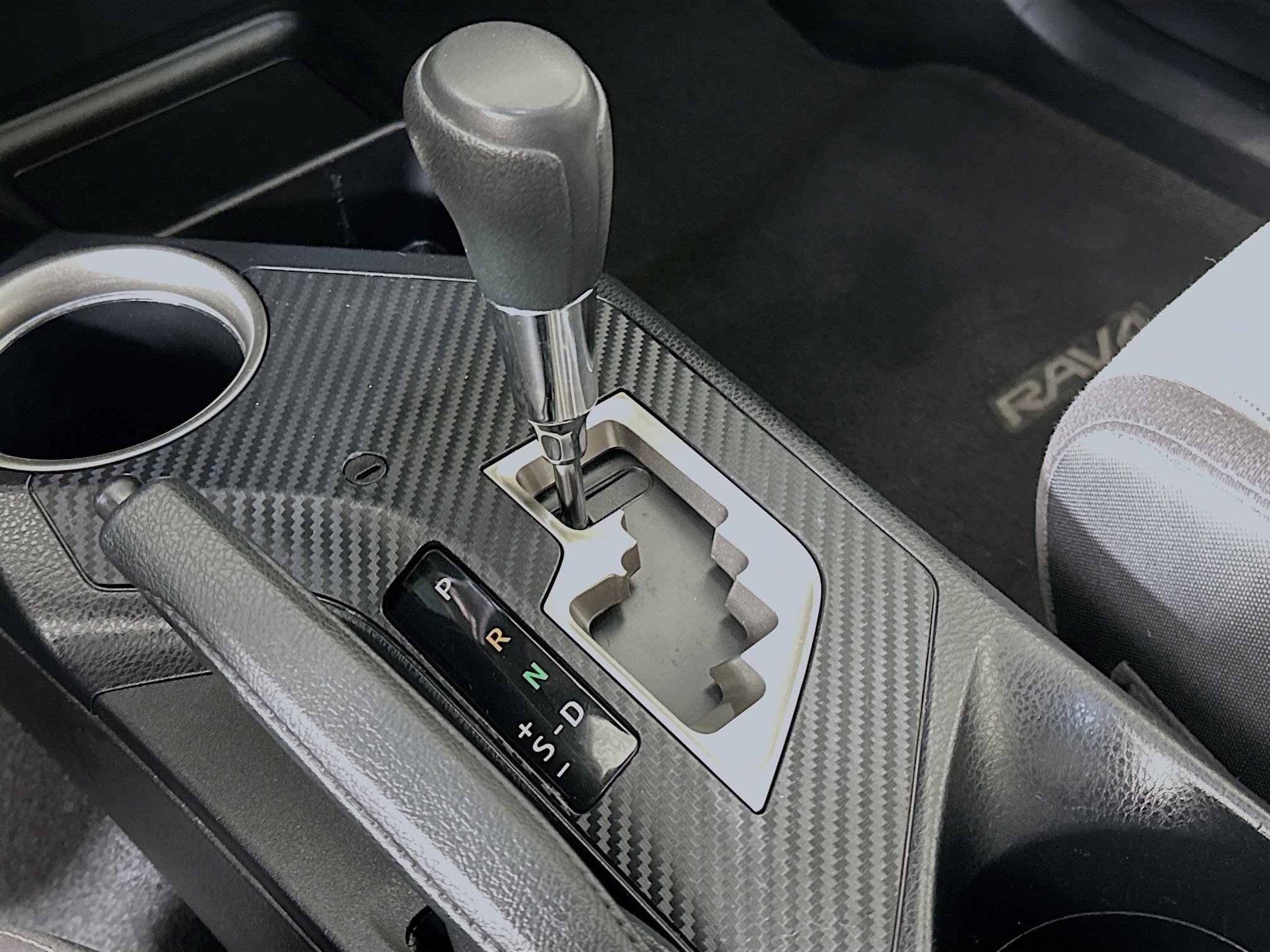 Used 2015 Toyota RAV4 XLE image 23