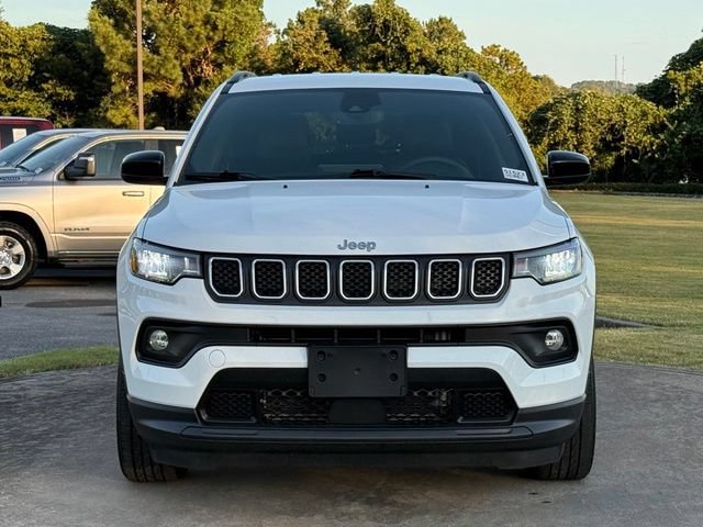Used 2023 Jeep Compass Latitude w/ Convenience Group AWD/4WD video 2