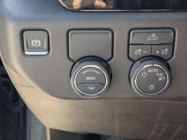 Used 2025 Chevrolet Silverado 1500 LT image 22