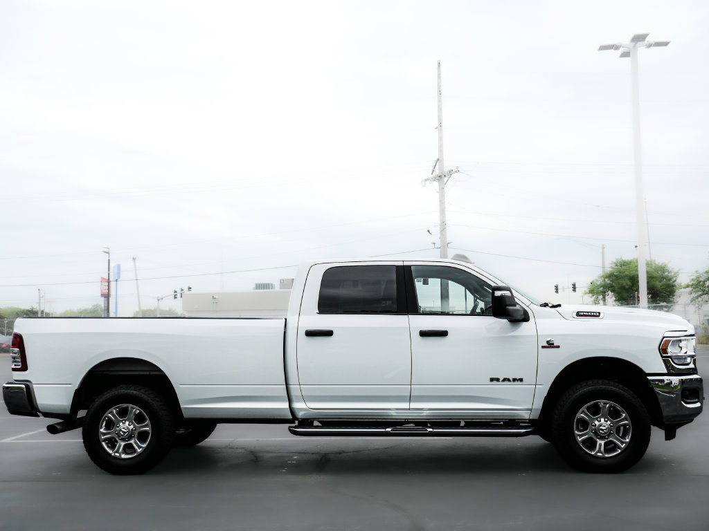 Used 2024 RAM 3500 Big Horn AWD/4WD image 4