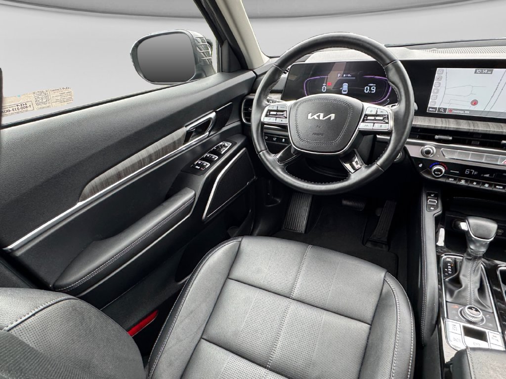 Used 2024 Kia Telluride EX w/ EX Captain's Chair Package AWD/4WD image 22